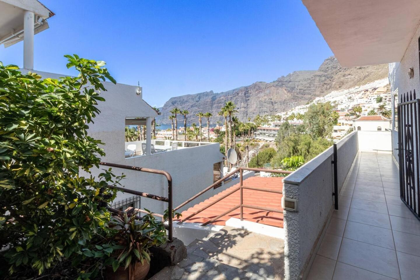 Cliff View Terrace By Dream Homes Tenerife Puerto de Santiago  Bagian luar foto